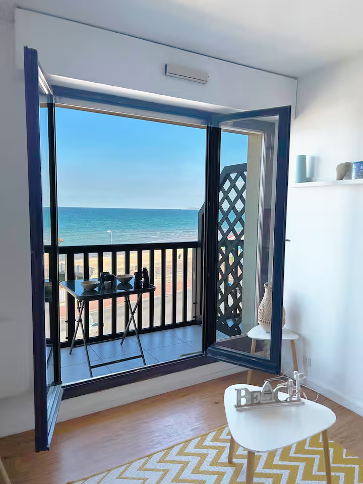 You are currently viewing RESIDENCE DEAUVILLE PLAGE 2 : Côté Mer les commentaires :